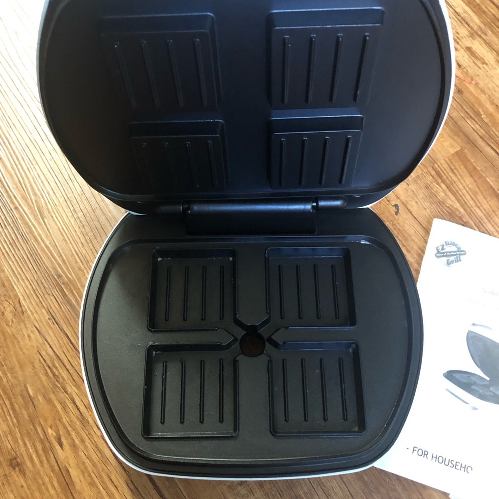 EZ Slider Mini Burger Grill - Picture 3 of 5